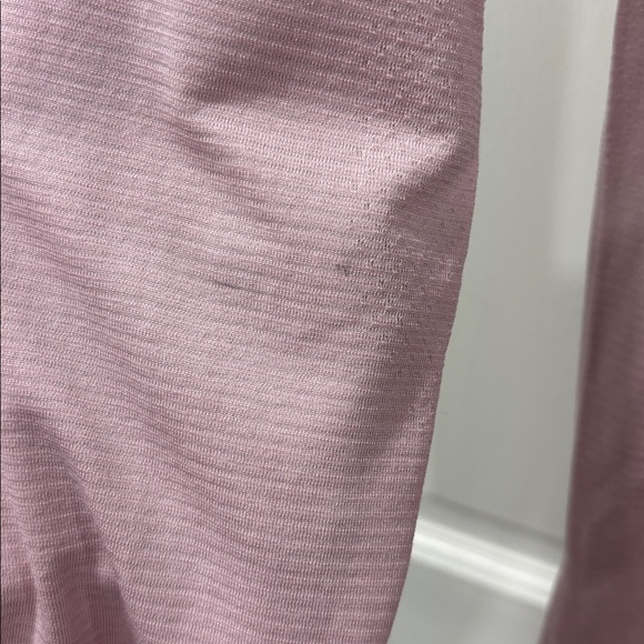 Lululemon Women’s Relaxed Swiftly Tech Long Sleeve Shirt Size 4 Light Pink GUC - Picture 6 of 6